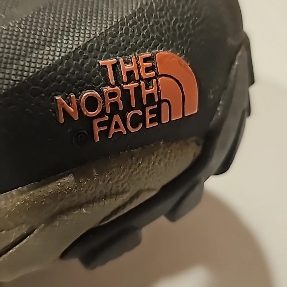 The North Face Boots - Picture 6 of 8